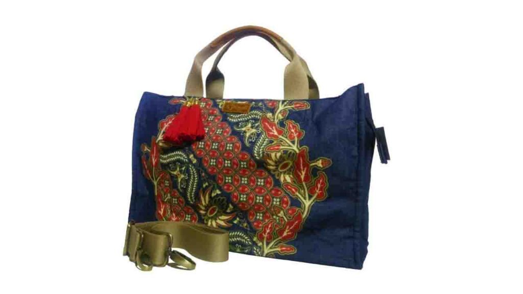 tas tangan denim batik malaysia