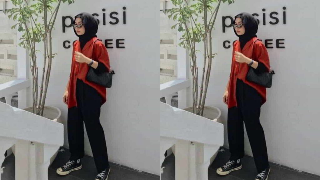 baju merah tudung warna hitam