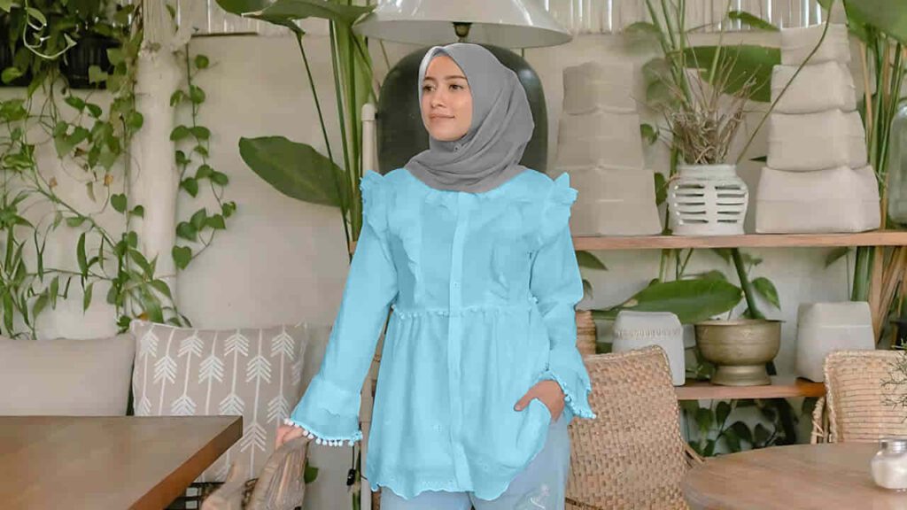 baju baby blue tudung warna kelabu tua